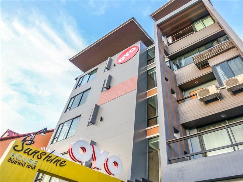 Готель Oyo 233 Sunshine House Чіангмай Екстер'єр фото